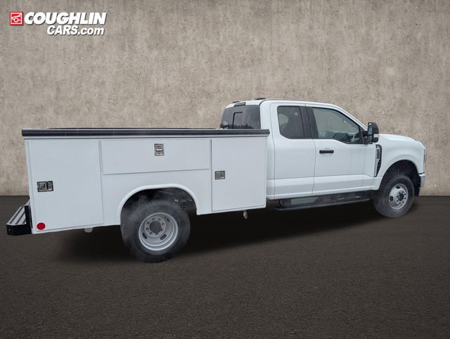 New 2026 Ford F350 XL w/ XL Chrome Package AWD/4WD image 9