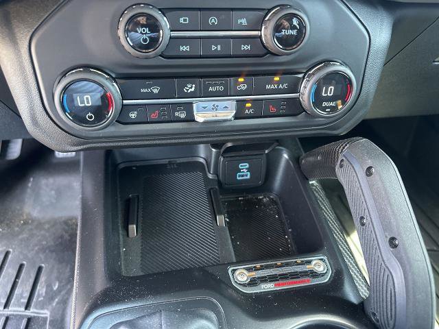 Certified 2025 Ford Bronco Raptor w/ Interior Carbon Fiber Pack AWD/4WD image 31