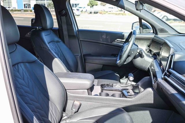 Used 2025 Kia Sportage X-Line image 17