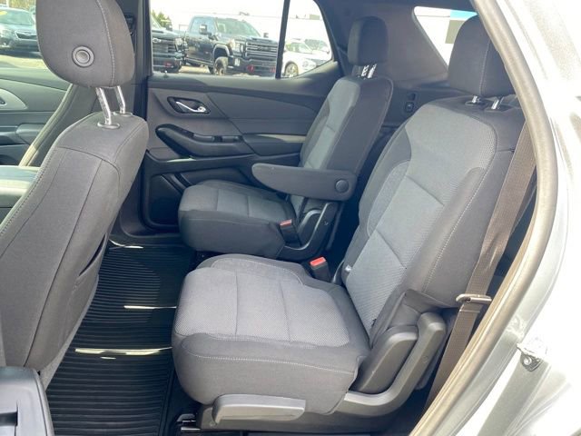Certified 2023 Chevrolet Traverse LT FWD image 17