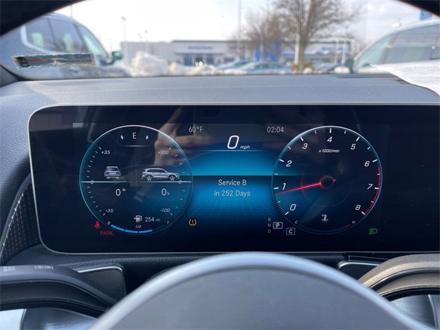 Used 2020 Mercedes-Benz GLB 250 4MATIC image 23