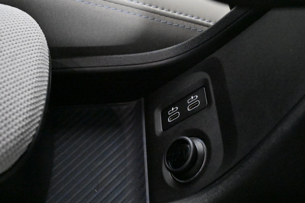 Certified 2026 MINI Cooper S FWD image 24