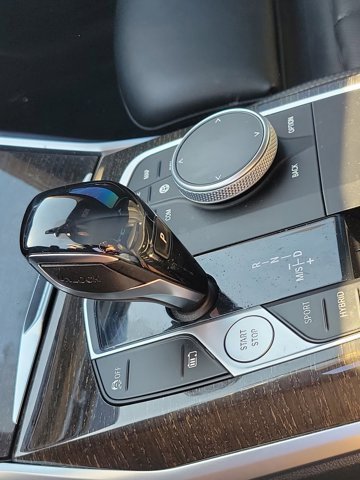 Used 2022 BMW 330e image 27