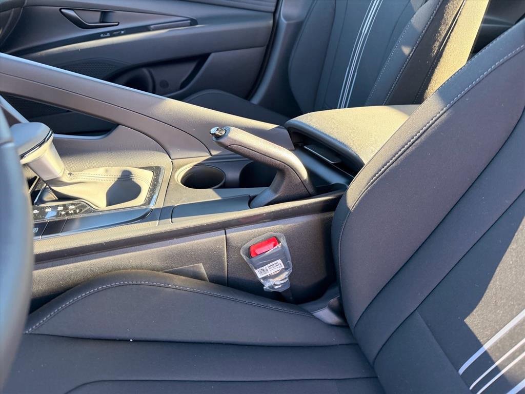New 2026 Hyundai Elantra Sport image 12