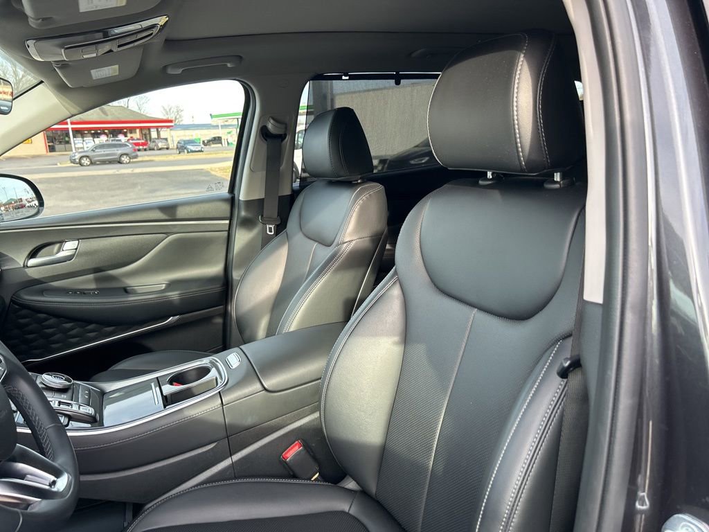 Used 2023 Hyundai Santa Fe SEL Premium w/ Cargo Package image 11
