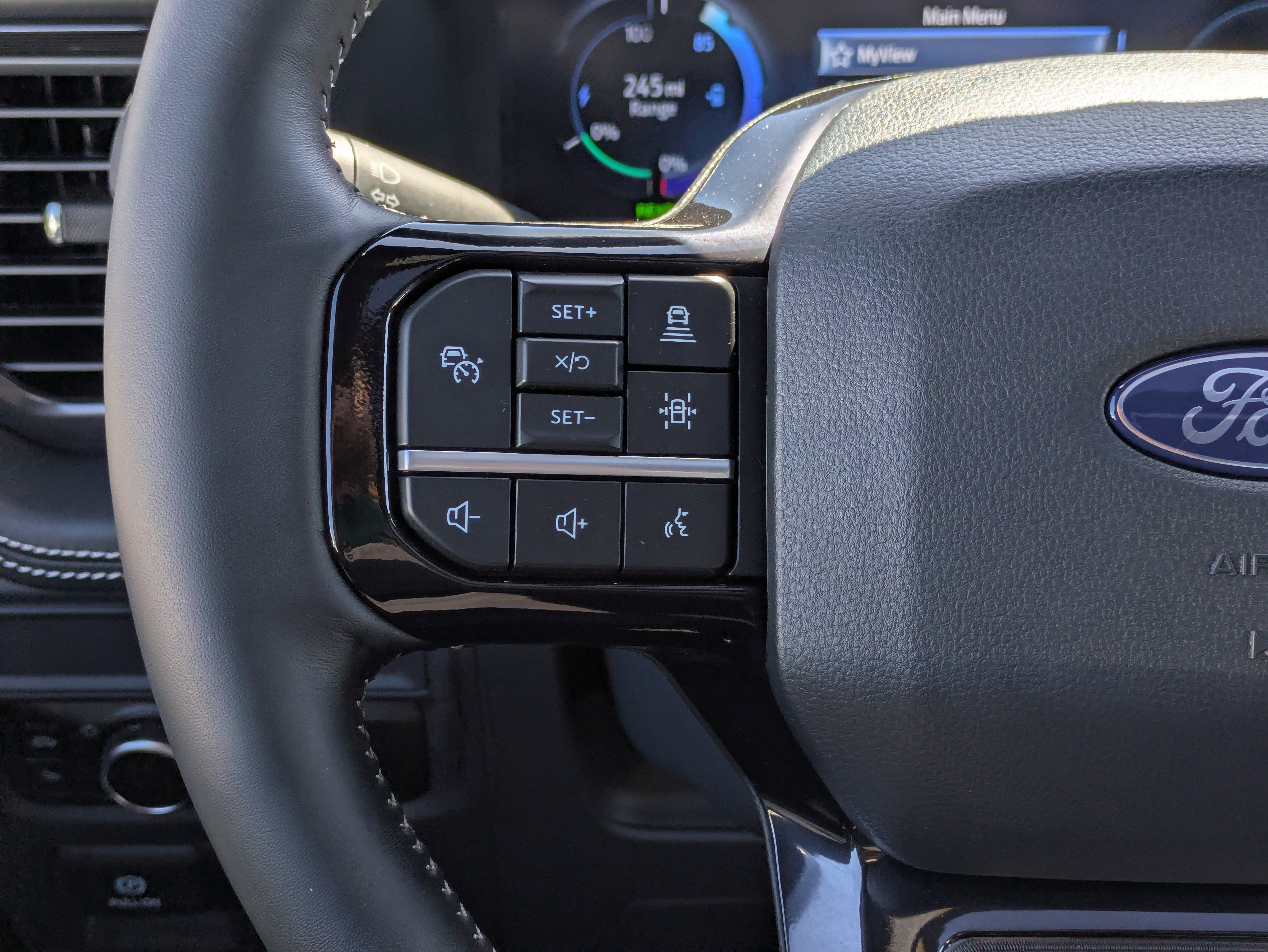 New 2025 Ford F150 Lightning Platinum image 27