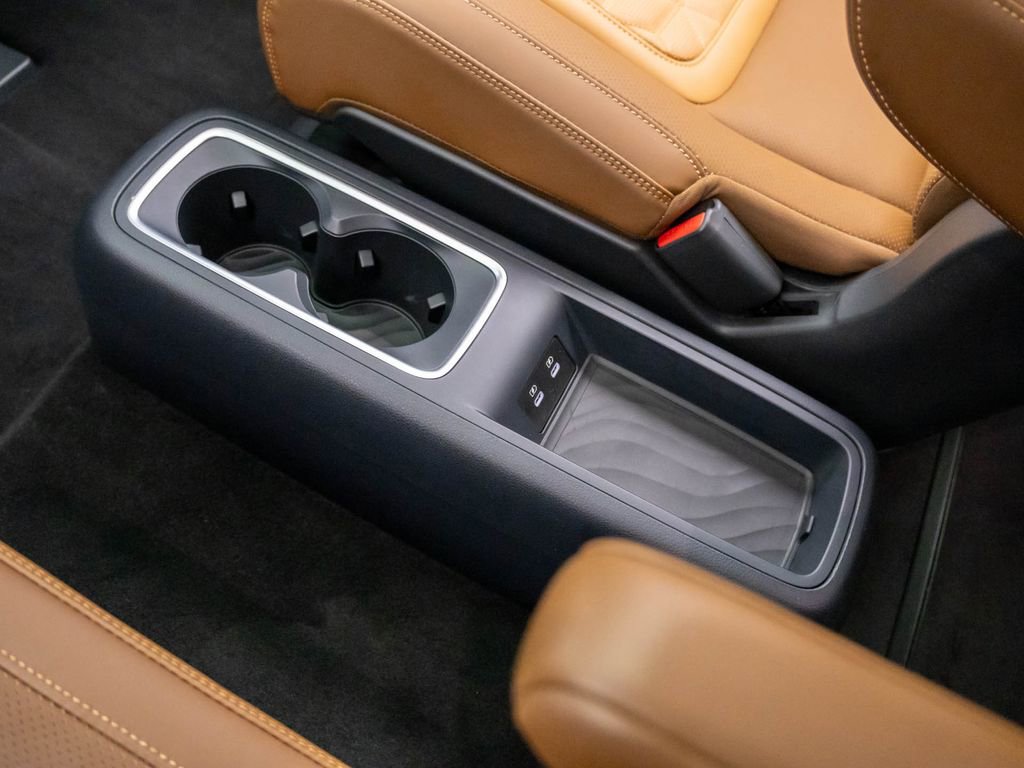 Used 2025 Nissan Armada Platinum Reserve w/ Convenience Package image 22