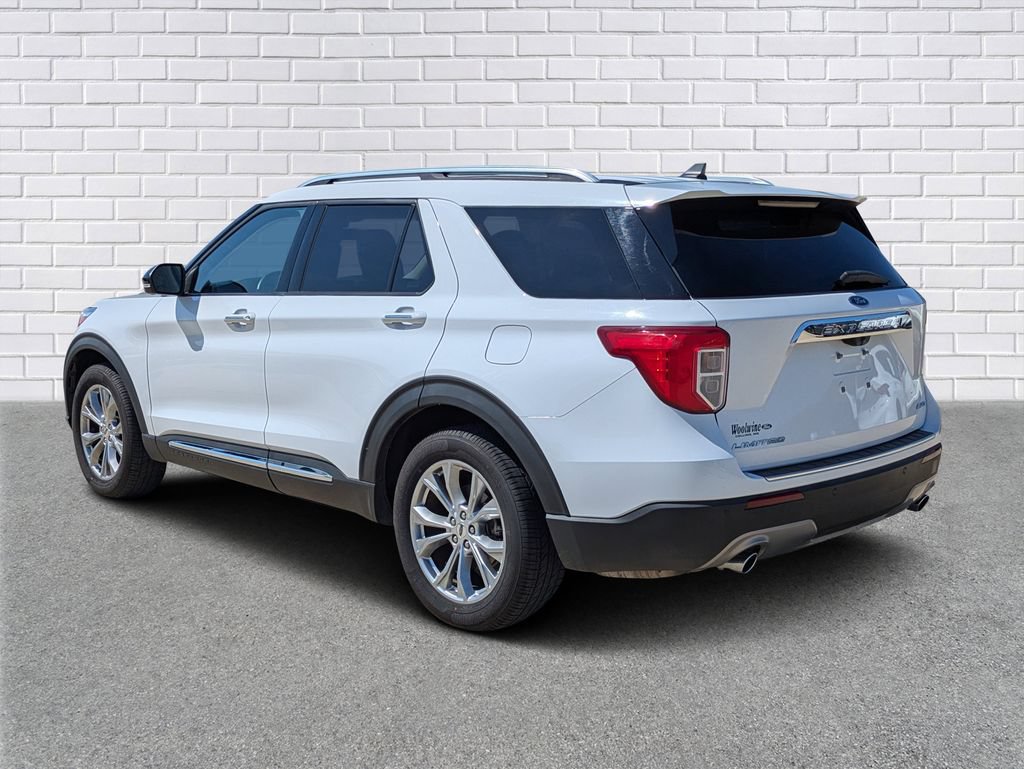 Used 2021 Ford Explorer Limited w/ Equipment Group 301A AWD/4WD image 3