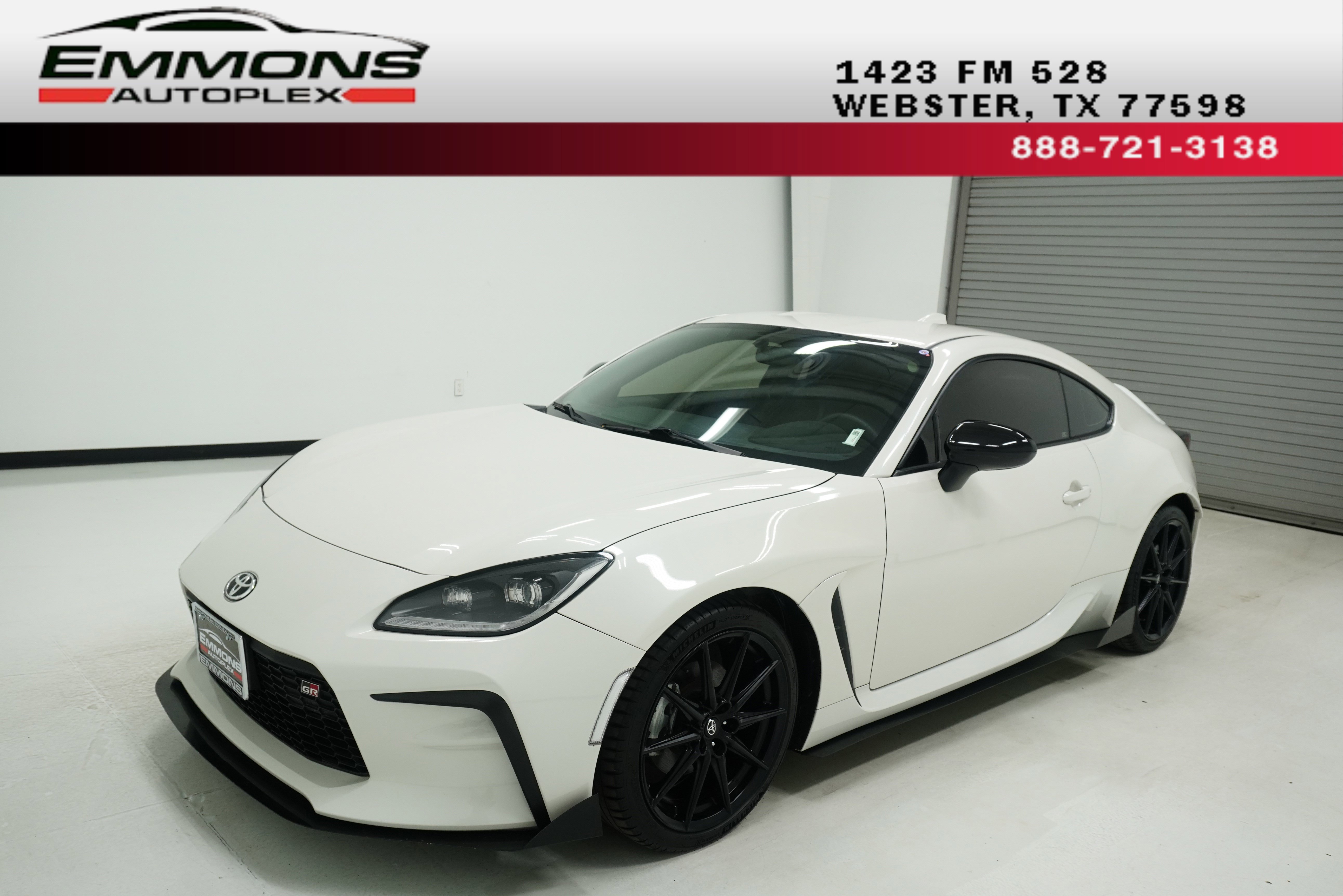 Used 2023 Toyota GR86 Premium RWD image 1