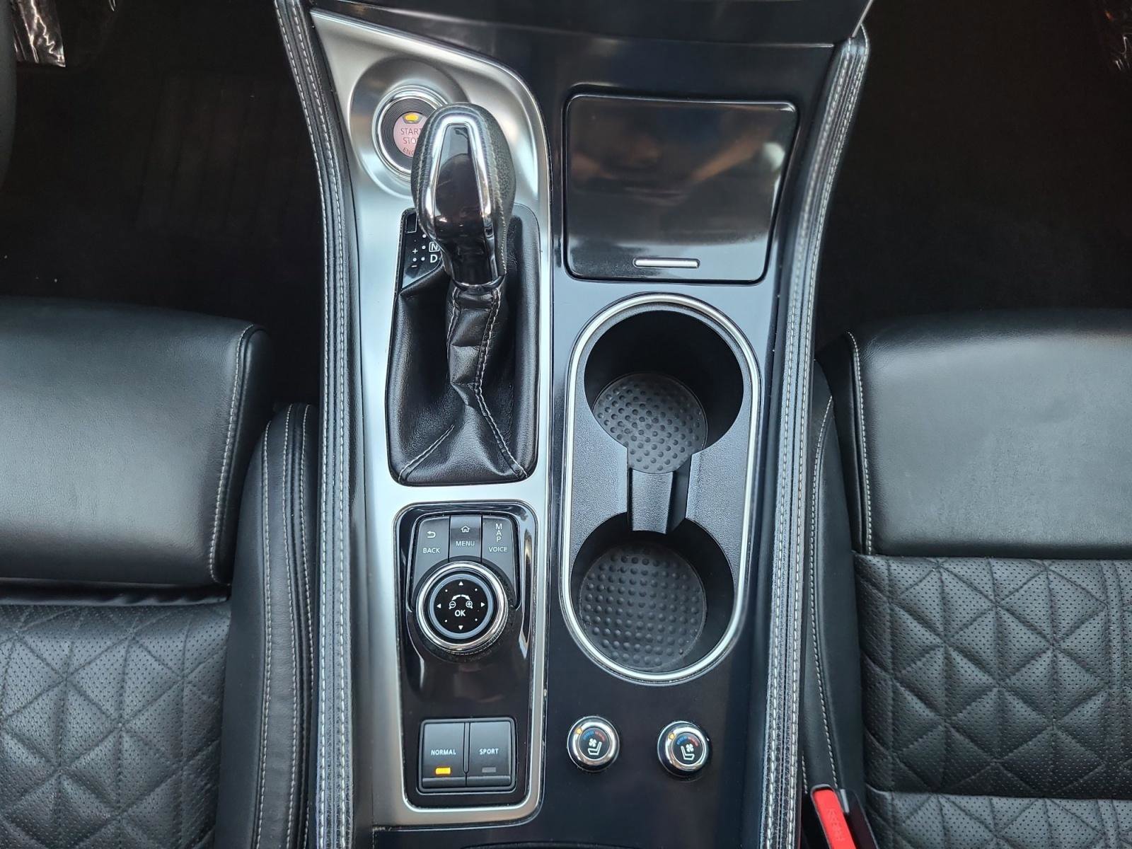 Used 2017 Nissan Maxima Platinum FWD image 16
