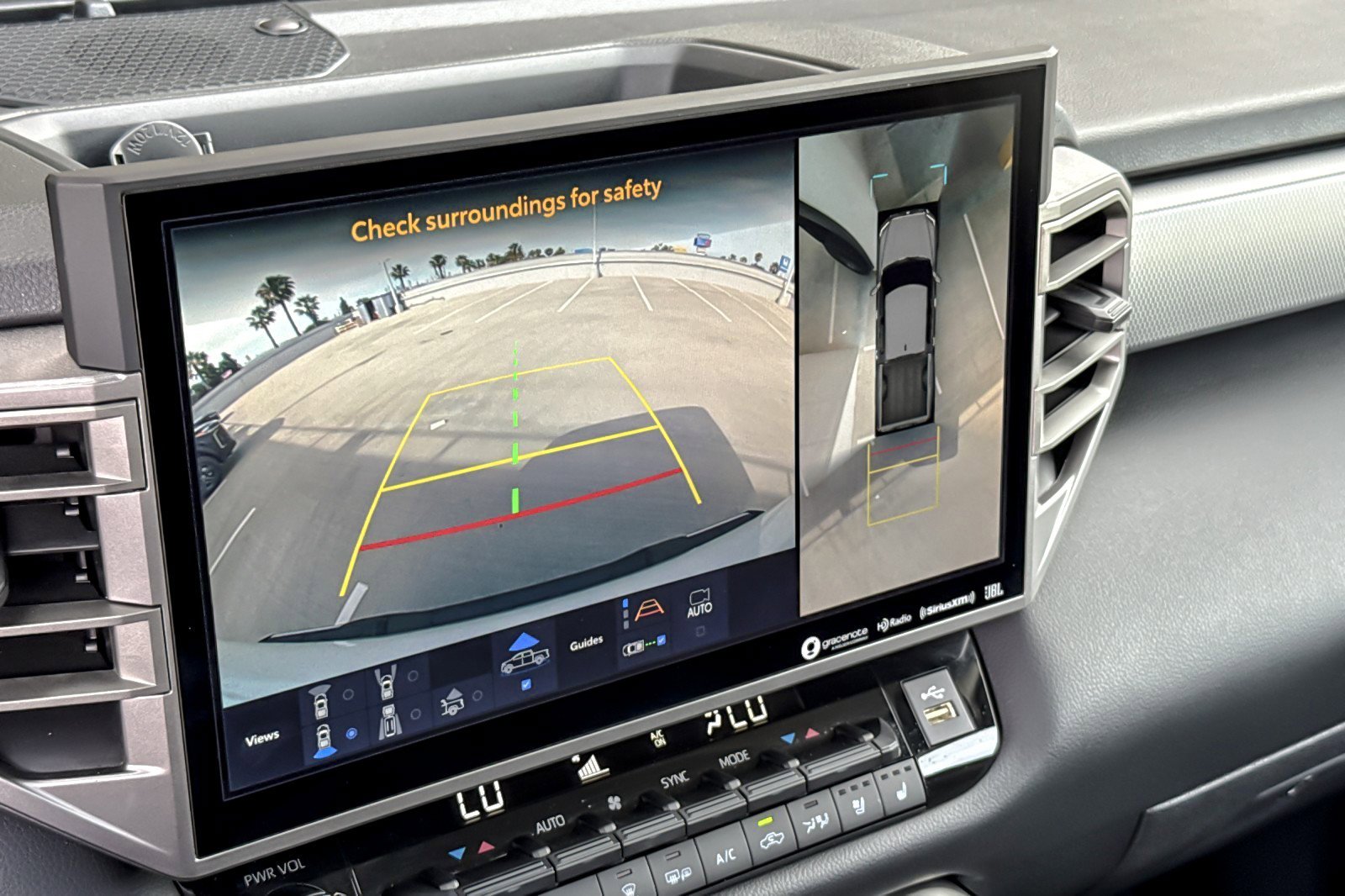 Used 2023 Toyota Tundra Limited image 17