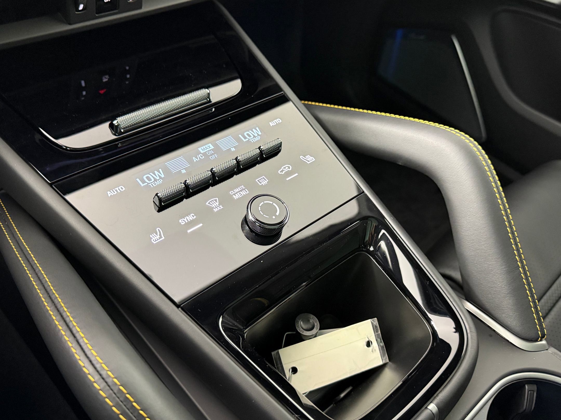 New 2026 Porsche Cayenne GTS image 26