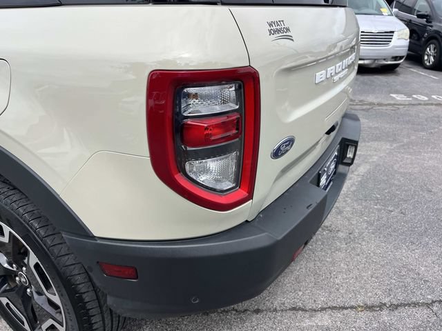 Certified 2024 Ford Bronco Sport Outer Banks AWD/4WD image 12