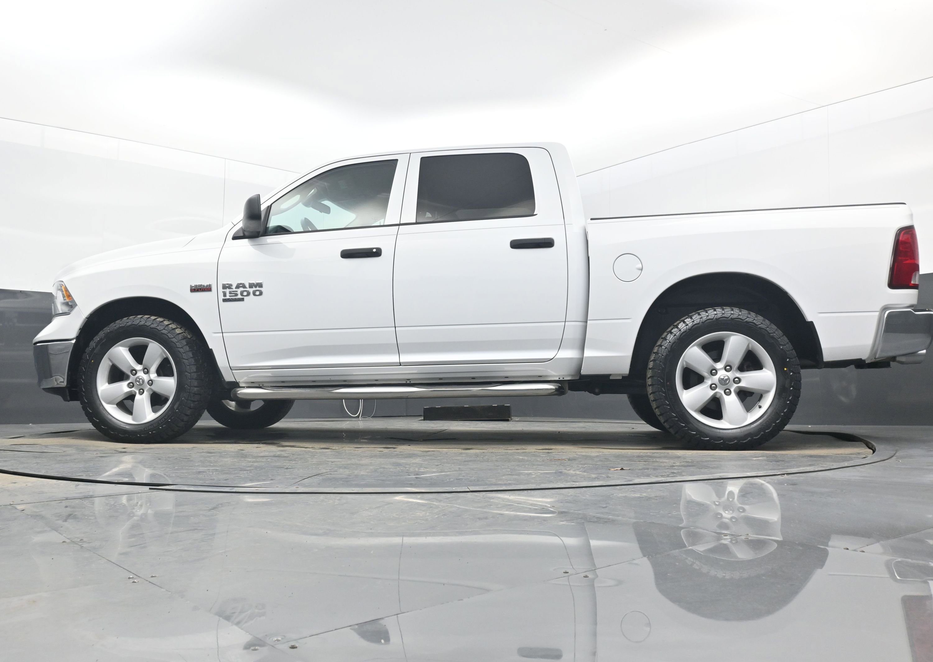 Used 2020 RAM 1500 Tradesman w/ Tradesman SXT Package image 21