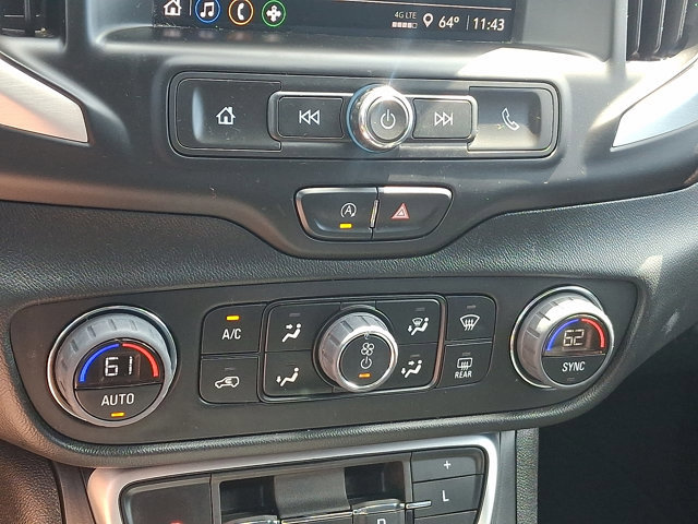 Used 2023 GMC Terrain SLE w/ Driver Convenience Package AWD/4WD image 16