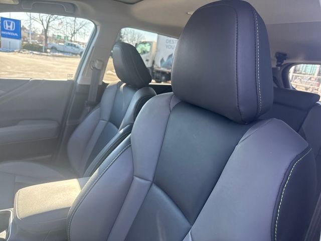 Used 2023 Subaru Outback Onyx Edition image 12