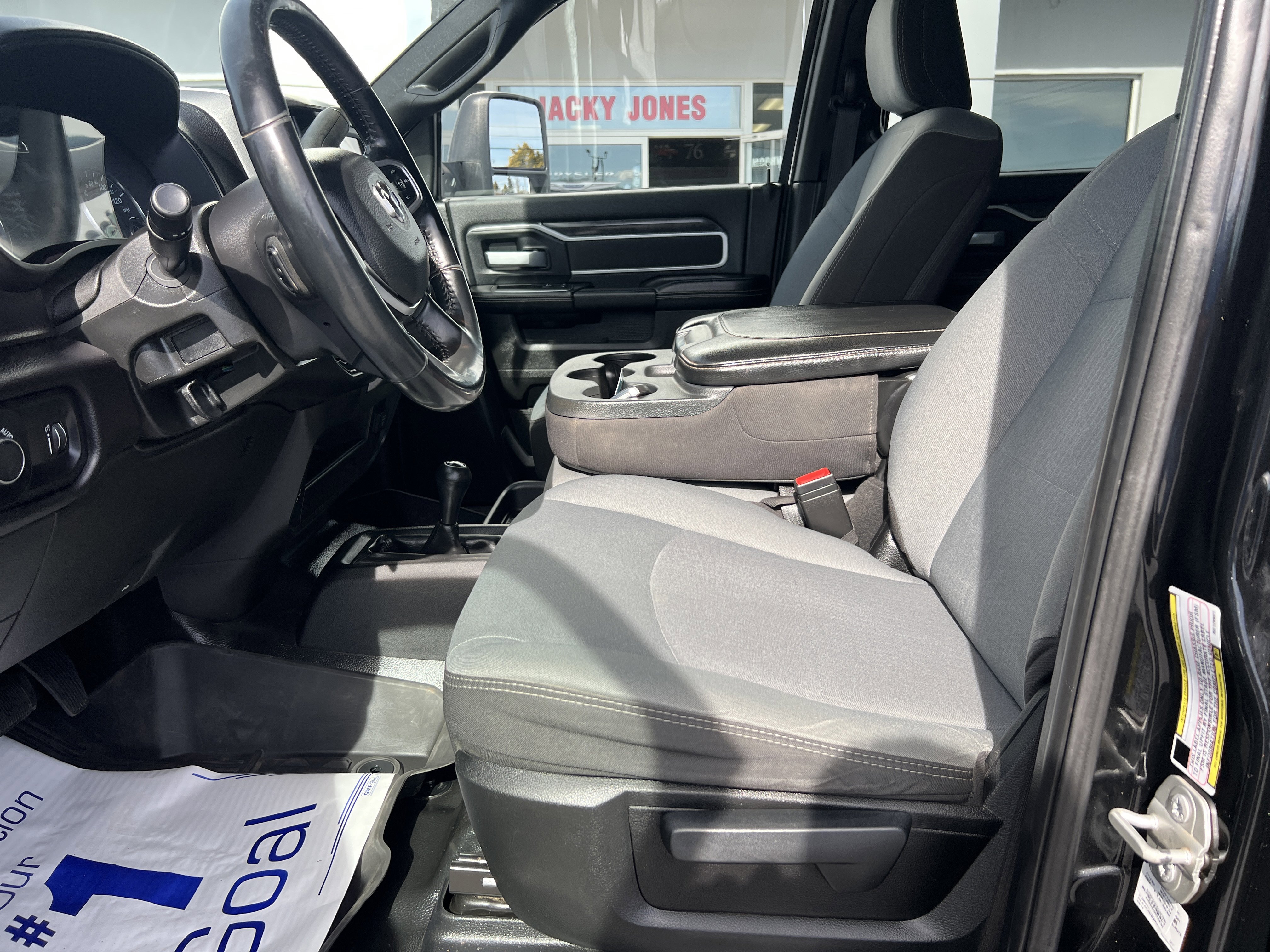 Used 2024 RAM 4500 SLT w/ Quick Order Package 2YG SLT image 18