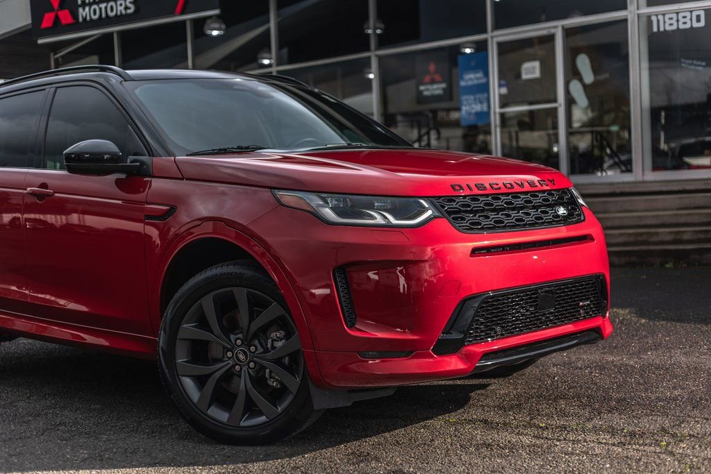 Used 2023 Land Rover Discovery Sport SE R-Dynamic image 3