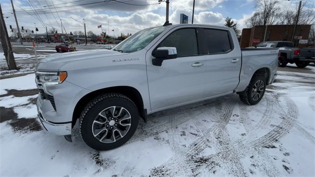 Used 2022 Chevrolet Silverado 1500 LT image 6
