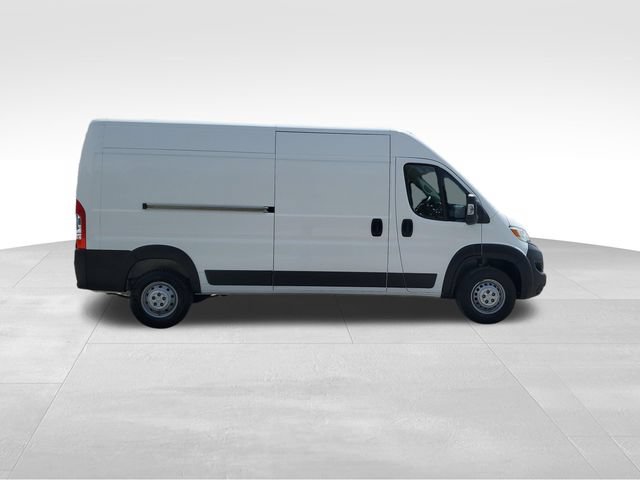 Used 2025 RAM ProMaster 2500 w/ Convenience Group FWD image 3