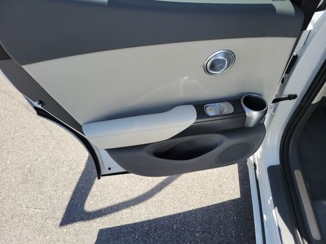 New 2026 Genesis GV60 RWD image 8