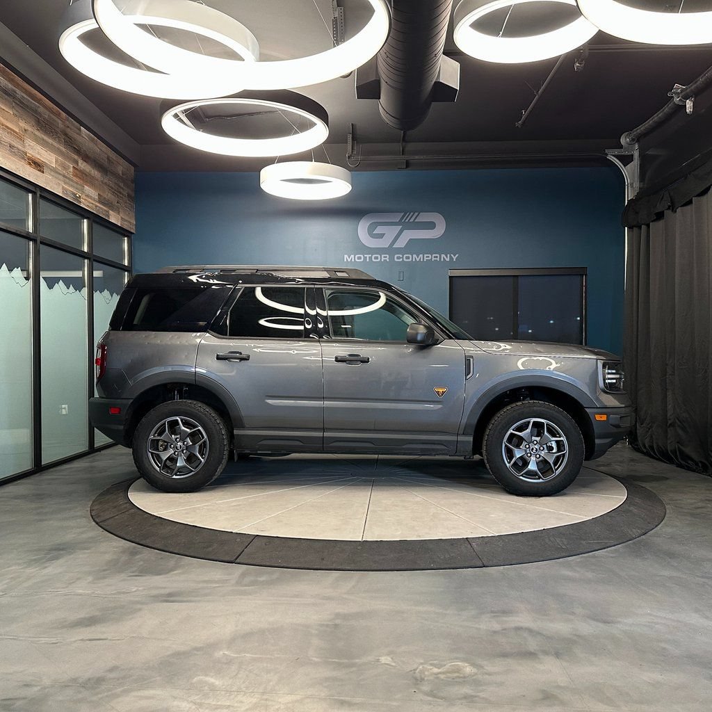 Used 2021 Ford Bronco Sport Badlands AWD/4WD image 2