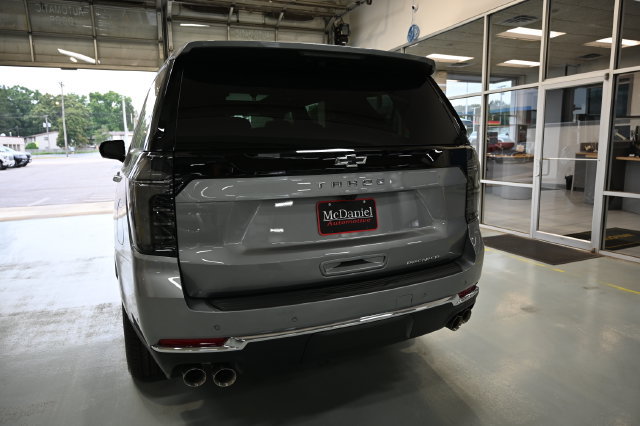 New 2026 Chevrolet Tahoe Premier w/ Sun And Tow Package AWD/4WD image 6