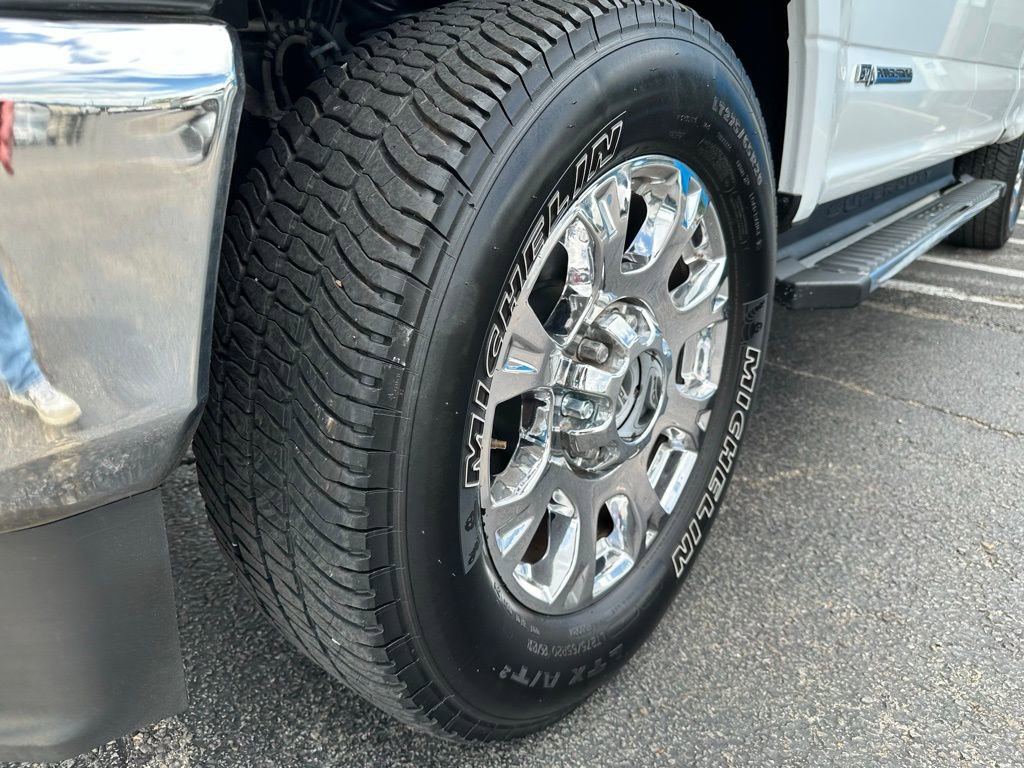 Used 2022 Ford F250 Lariat w/ Chrome Package AWD/4WD image 9