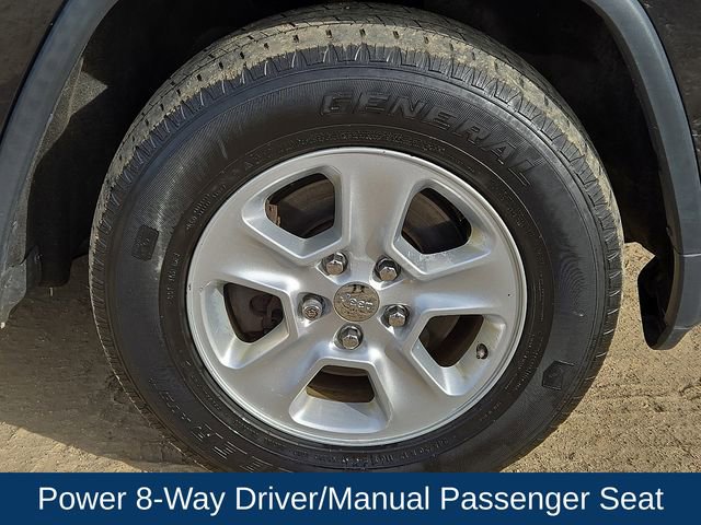 Used 2014 Jeep Grand Cherokee Laredo w/ All Weather Capability Group image 11