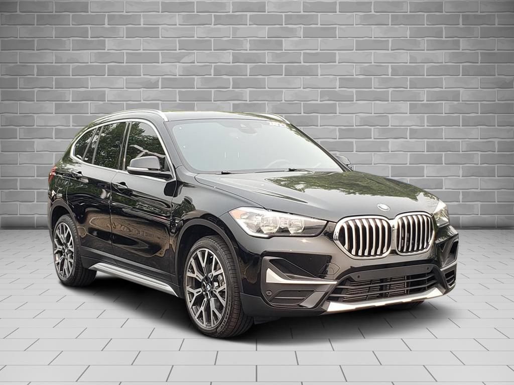 Used 2022 BMW X1 xDrive28i w/ Convenience Package AWD/4WD image 3