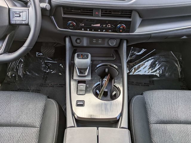 Used 2026 Nissan Rogue SV FWD image 20