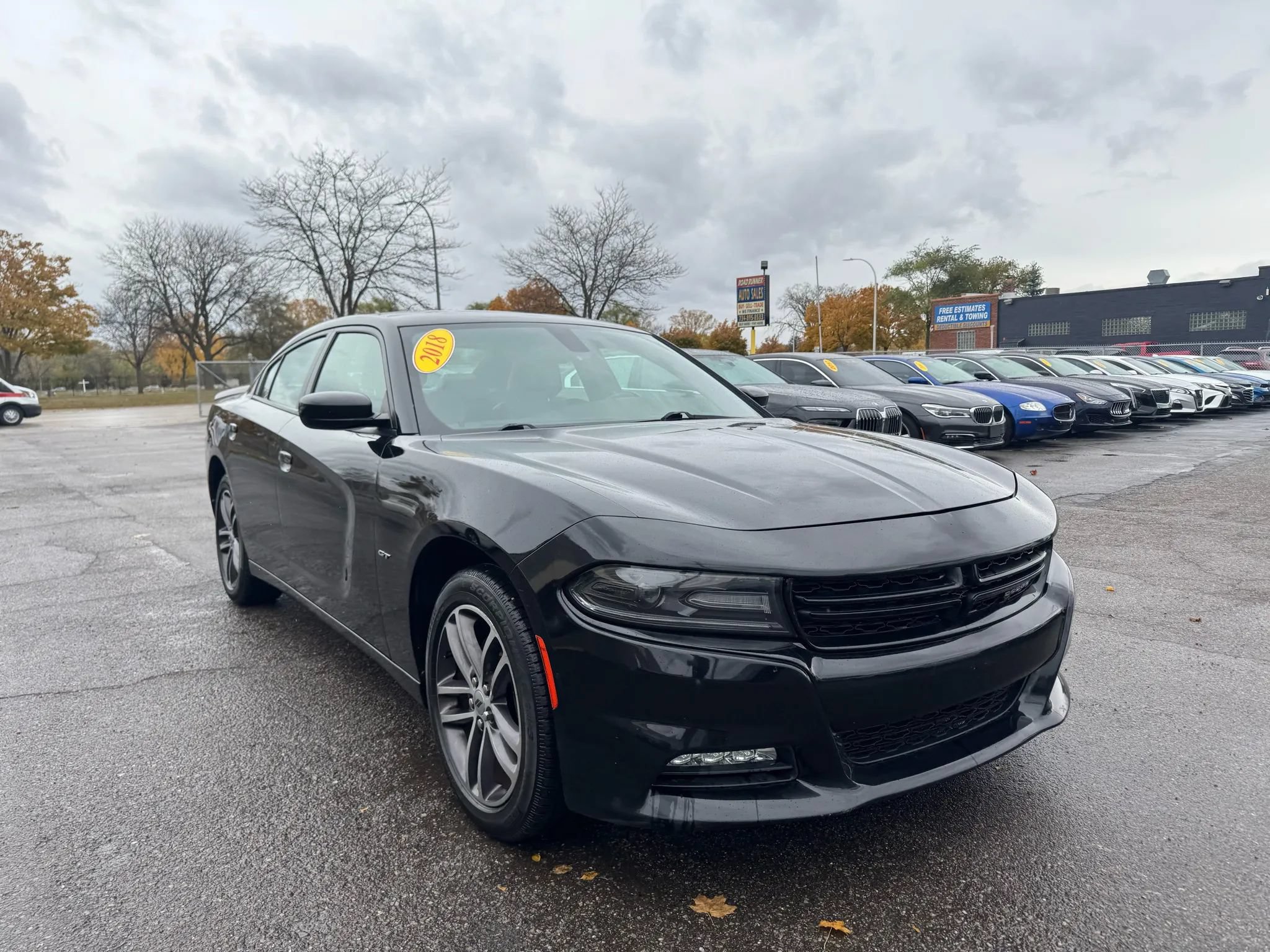 Used 2018 Dodge Charger GT AWD/4WD image 3