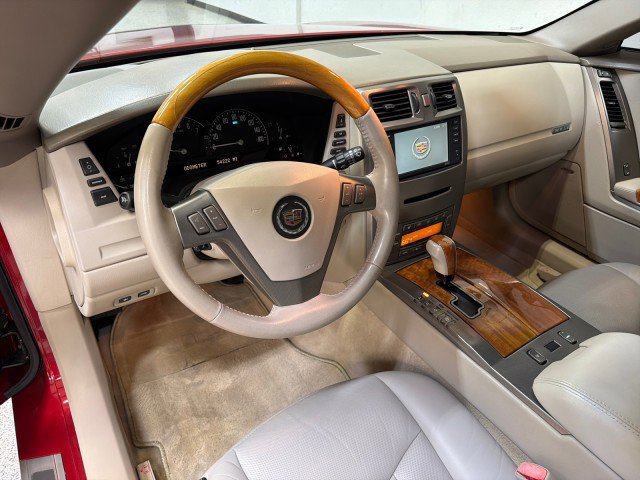 Used 2004 Cadillac XLR image 13