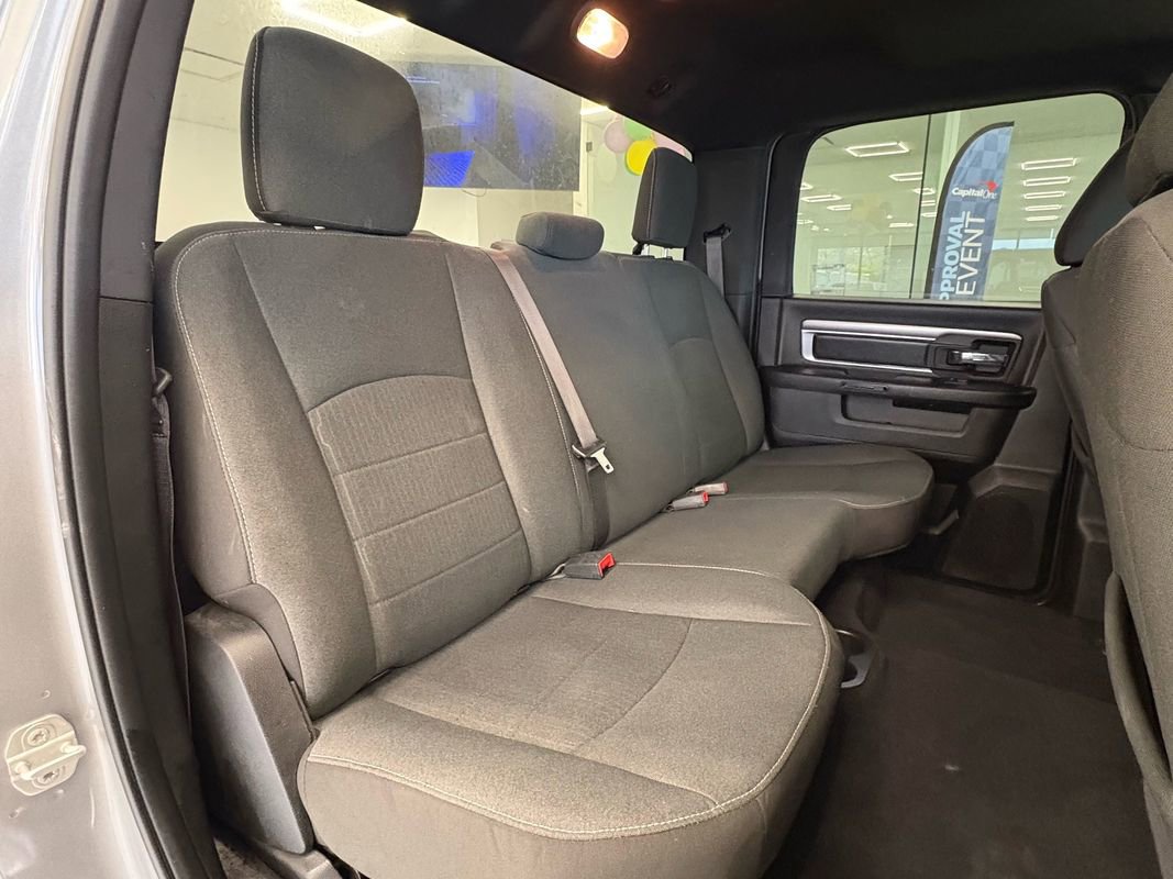 Used 2024 RAM 1500 Classic Warlock RWD image 23