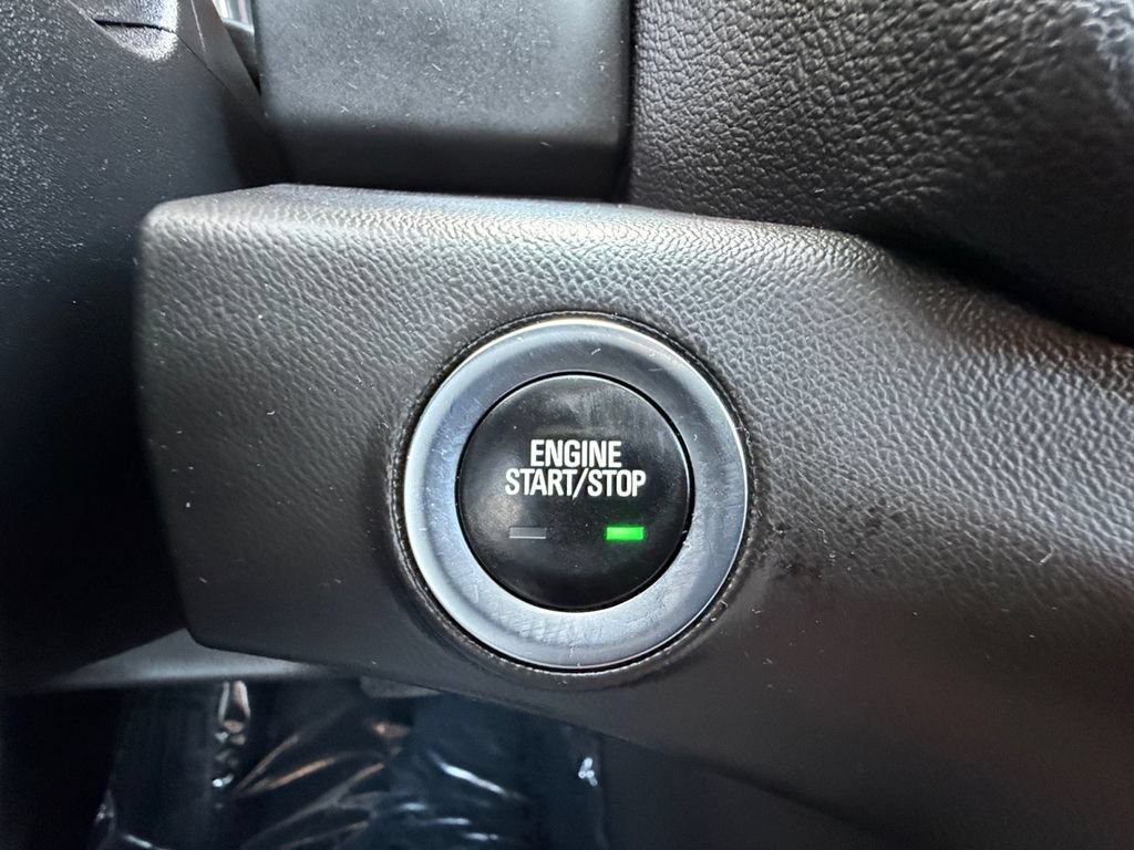 Used 2020 GMC Terrain SLT FWD image 25