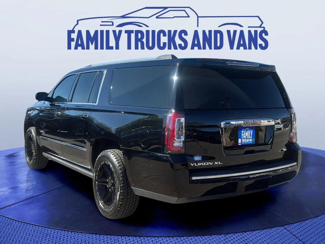 Used 2019 GMC Yukon XL Denali w/ Denali Ultimate Package AWD/4WD image 3