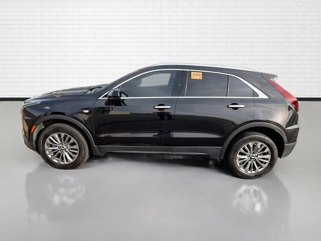 Used 2024 Cadillac XT4 Premium Luxury w/ LPO, Floor Liner Package AWD/4WD image 6