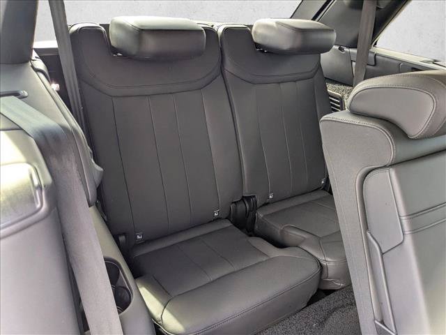 Used 2023 Land Rover Range Rover Long Wheelbase SE AWD/4WD image 22