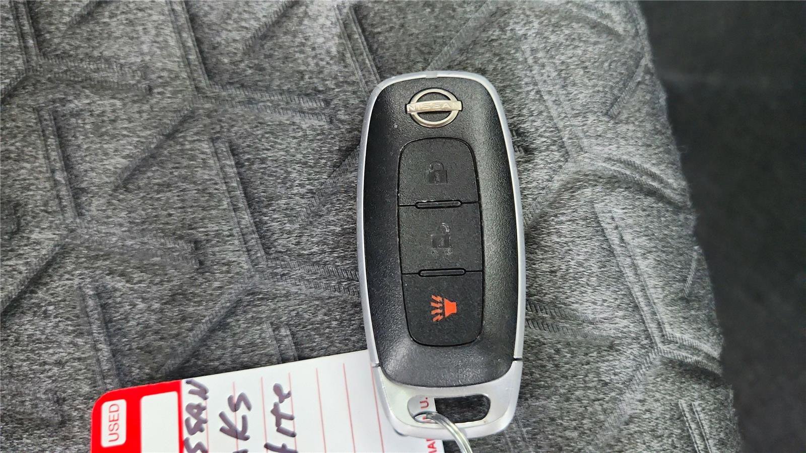 Used 2025 Nissan Kicks SV FWD image 19