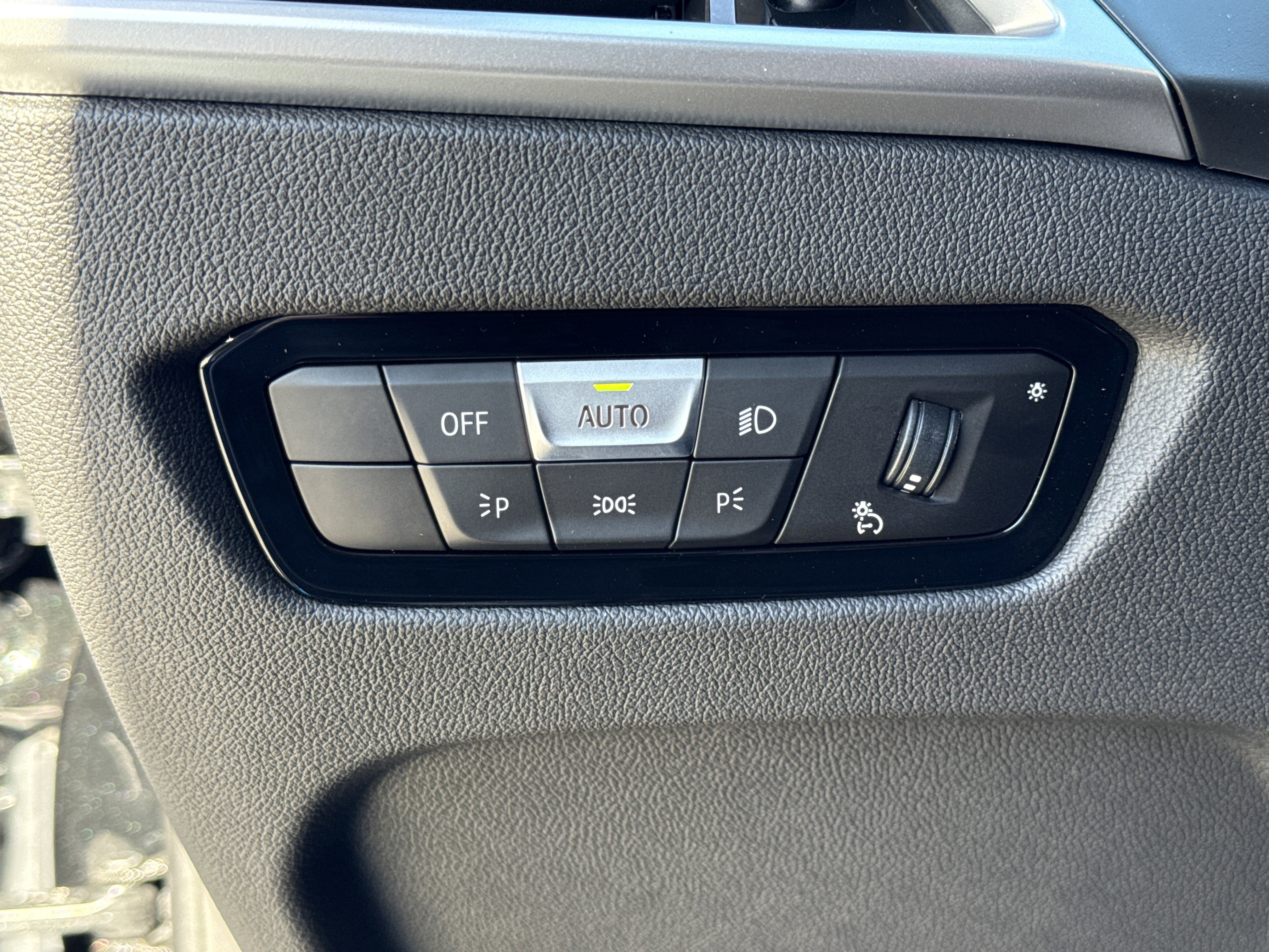 New 2026 BMW M2 w/ Lighting Package image 11