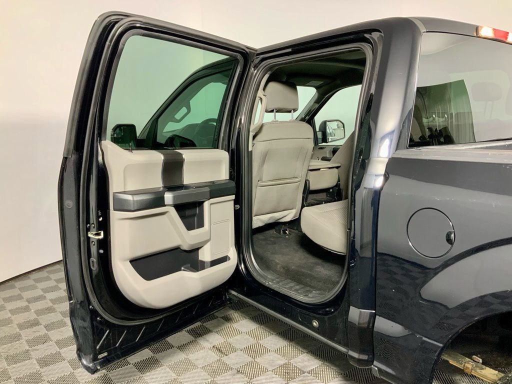 Used 2018 Ford F150 XLT AWD/4WD image 28