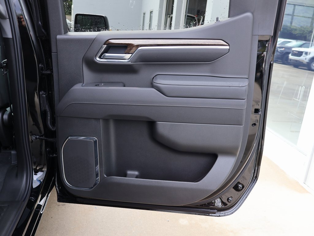 New 2026 GMC Sierra 1500 Elevation image 36