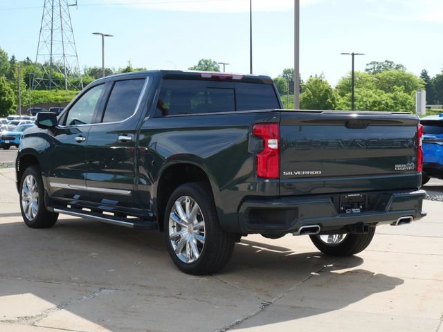 Used 2026 Chevrolet Silverado 1500 High Country w/ High Country Premium Package AWD/4WD image 5
