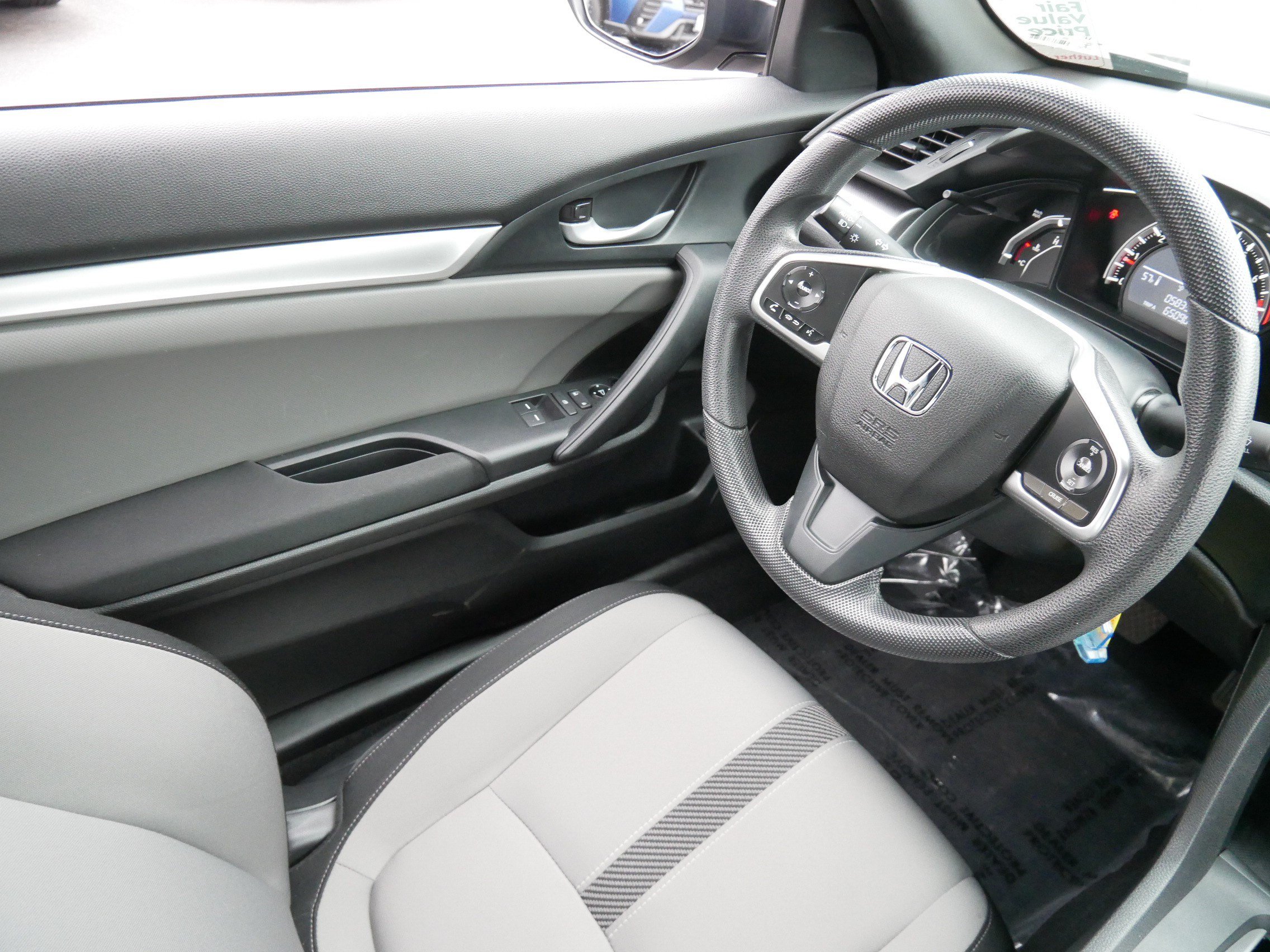 Used 2017 Honda Civic LX image 9