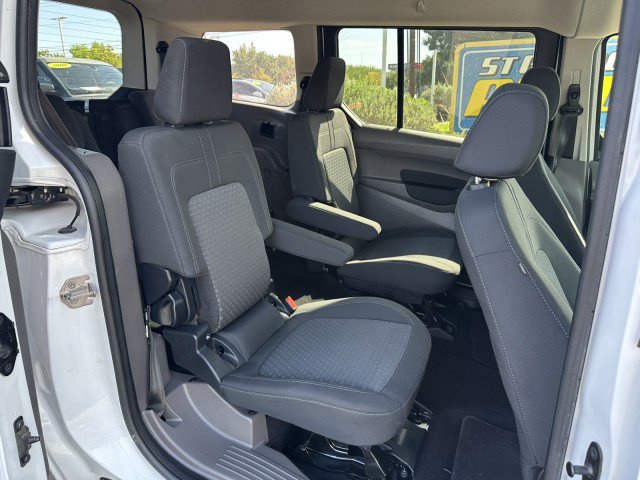Used 2022 Ford Transit Connect XLT FWD image 17