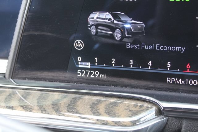 Used 2024 Cadillac Escalade Premium Luxury w/ Performance Package AWD/4WD image 28