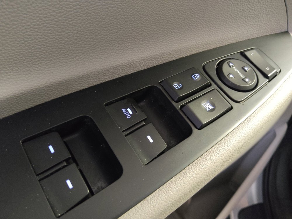 Used 2021 Hyundai Tucson Value FWD image 27
