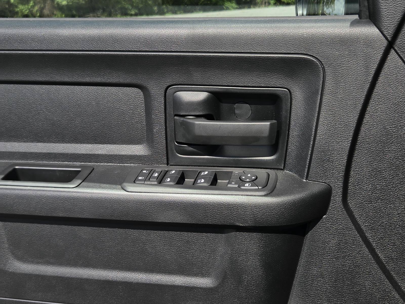 New 2027 RAM 4500 Tradesman w/ Chrome Appearance Group AWD/4WD image 15