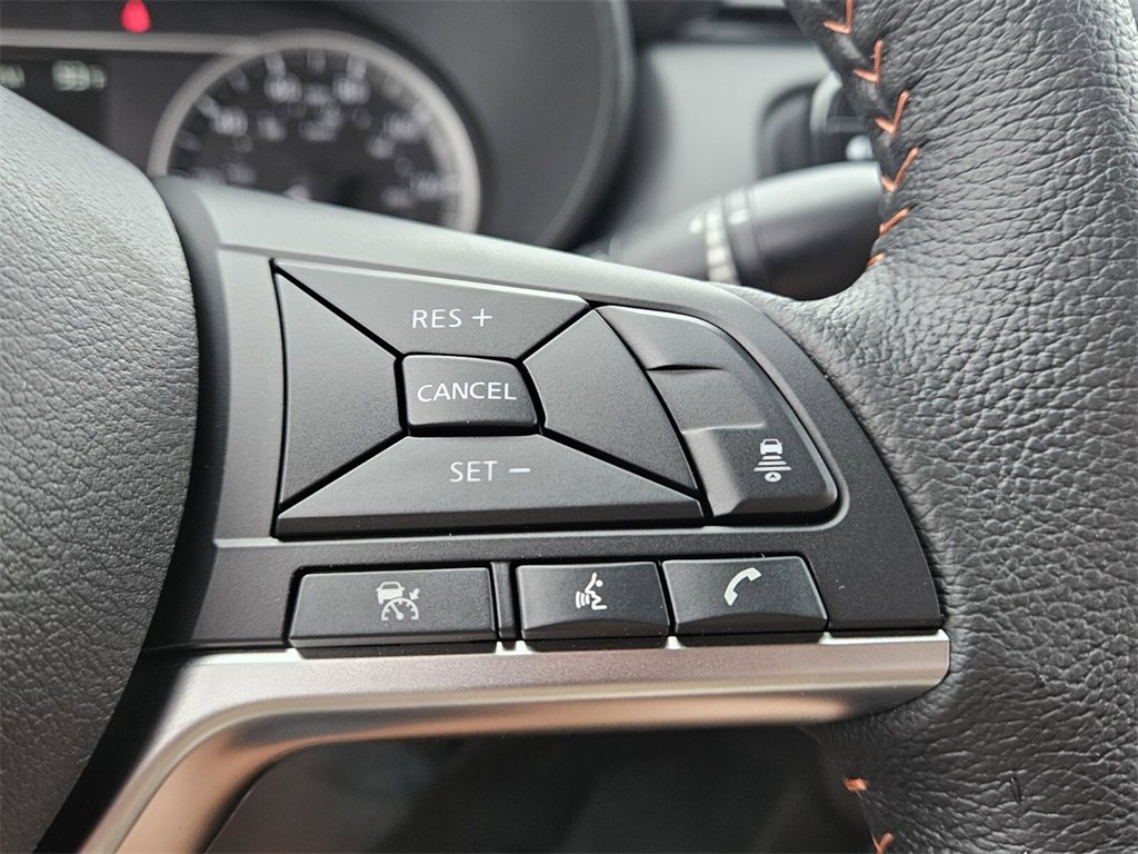 New 2025 Nissan Versa SR image 26