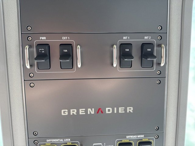 New 2025 INEOS Grenadier Base image 20